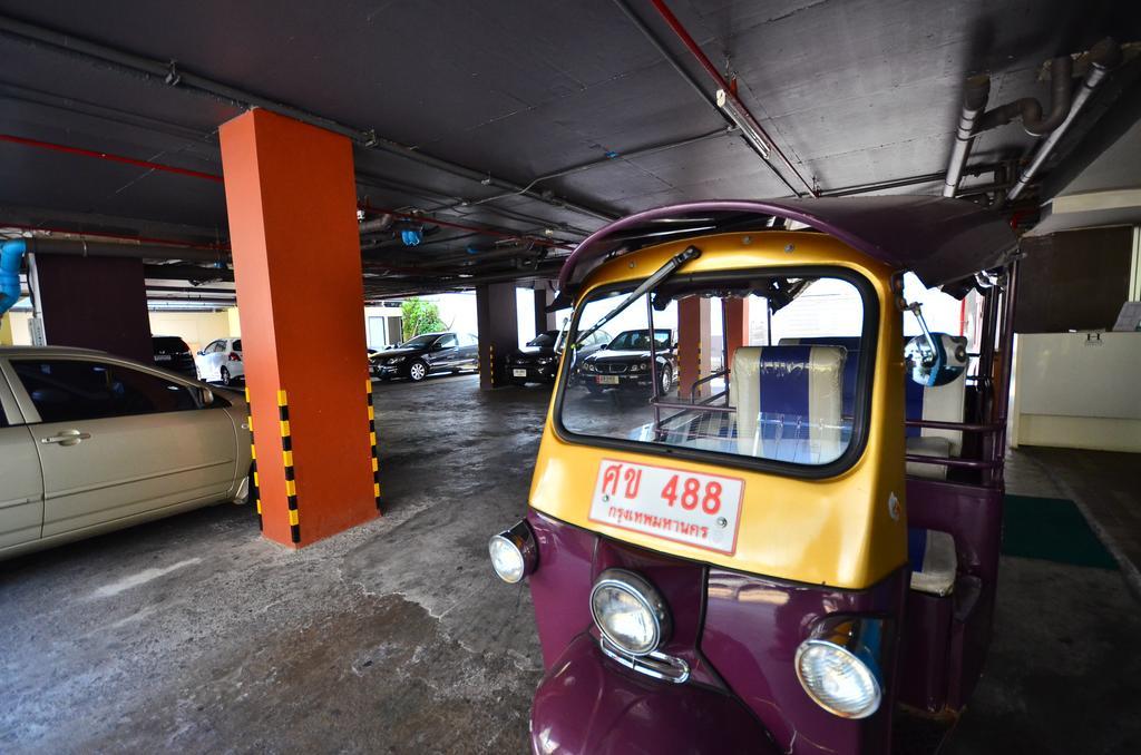 H-Residence Bangkok Eksteriør bilde